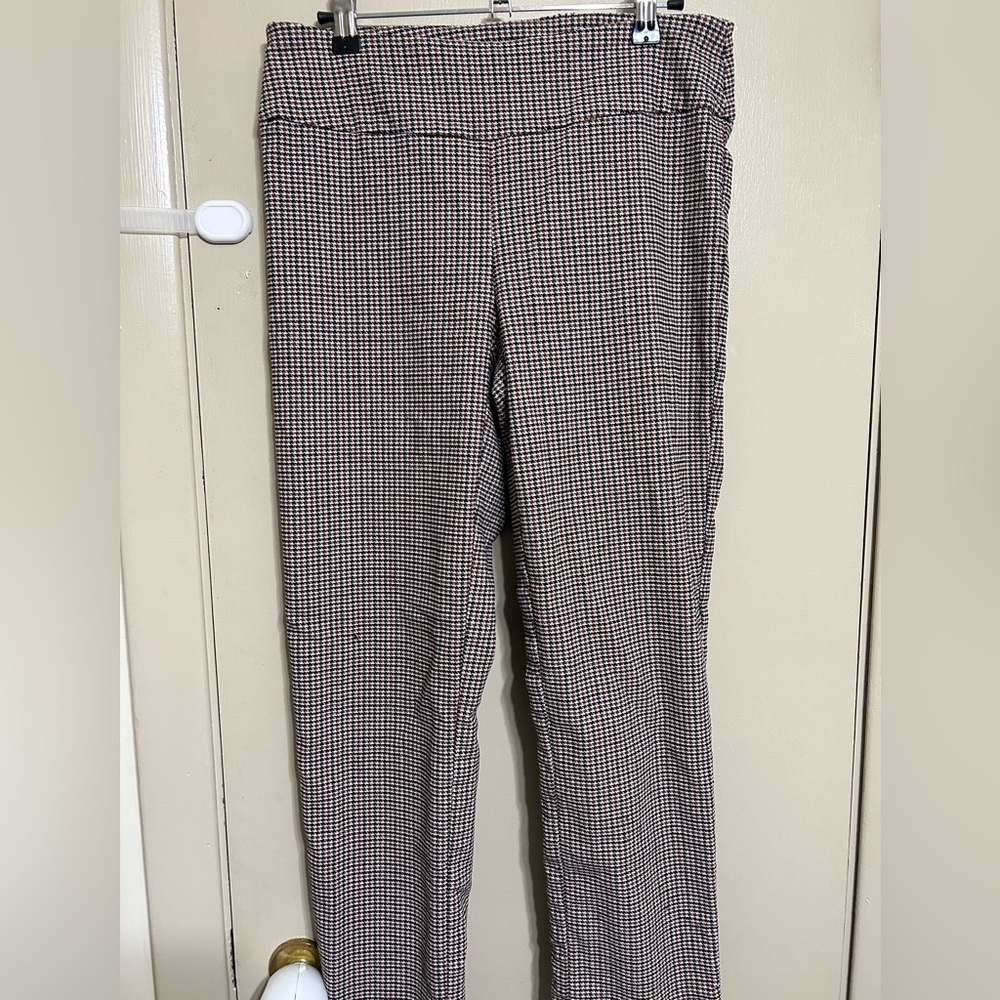 Chadwicks Houndstooth Patterned Pants - Red and Black